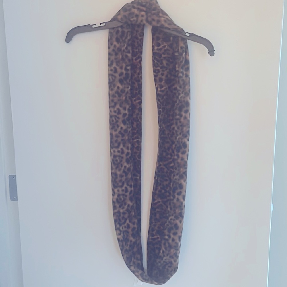 Animal print infinity fleece scarf